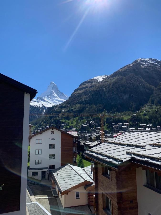 Haus Les Melezes C Apartment Zermatt Luaran gambar